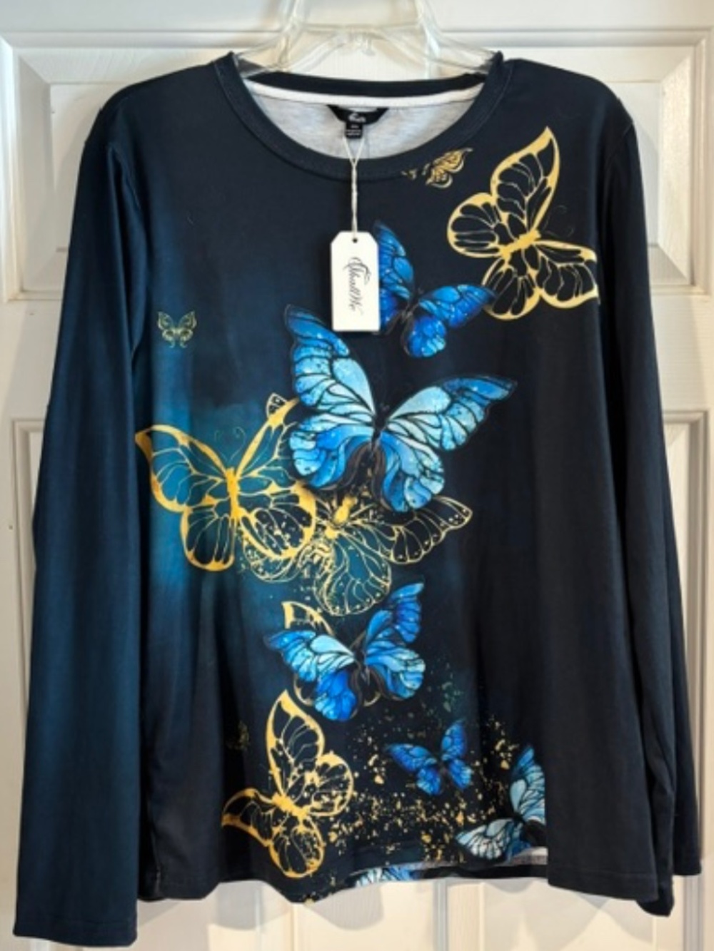 Shall We (NWT)- Butterfly long sleeve shirt-2XL